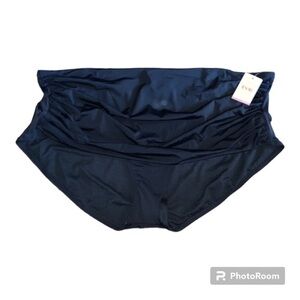 NWT EVRI 4X bathing suit bottom plus size black rouched sides 26/28W